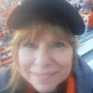 Meet your Posher, Debbie